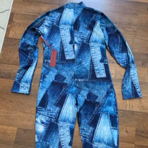 🆕 Soft Denim Print Jumpsuit - Picture 12 of 14